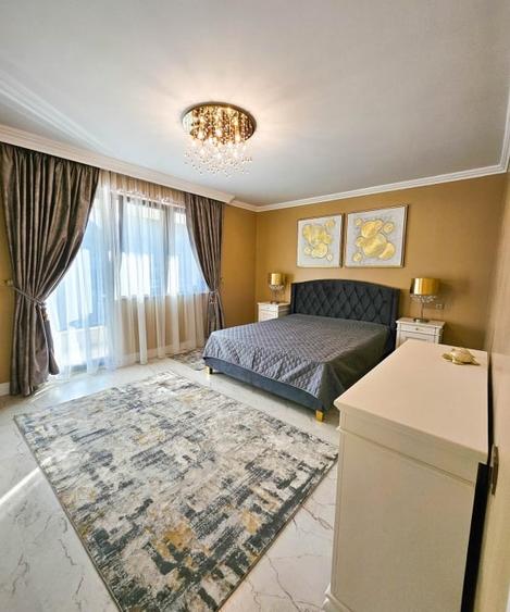 Casă superfinisată, complet mobilată, cu piscină încălzită – 5 camere, 5 băi - 3