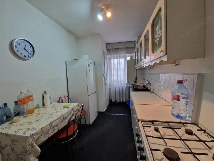 Apartament 3 camere, 69 mp, zona Ultracentral - 2