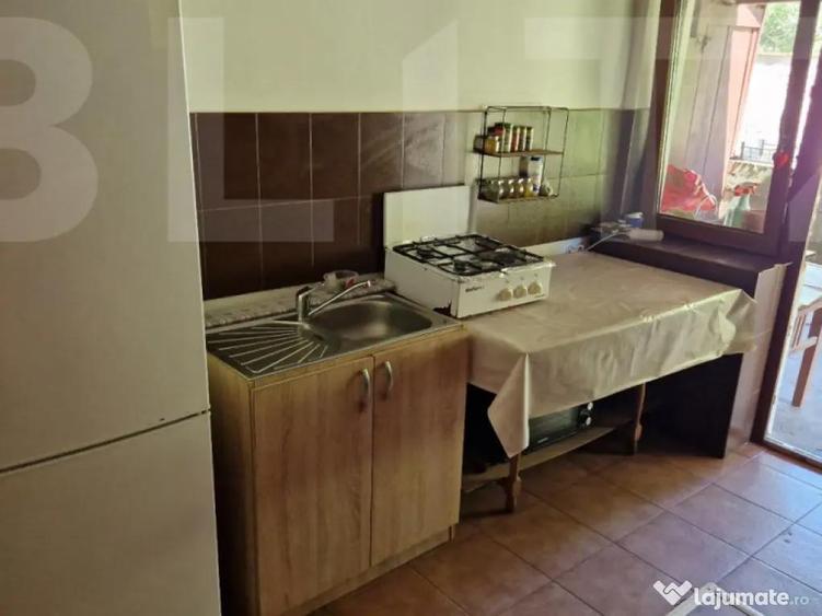 Casa de Familie | 175 mp + Curte 3166 mp | Tatara?ti, B - 9