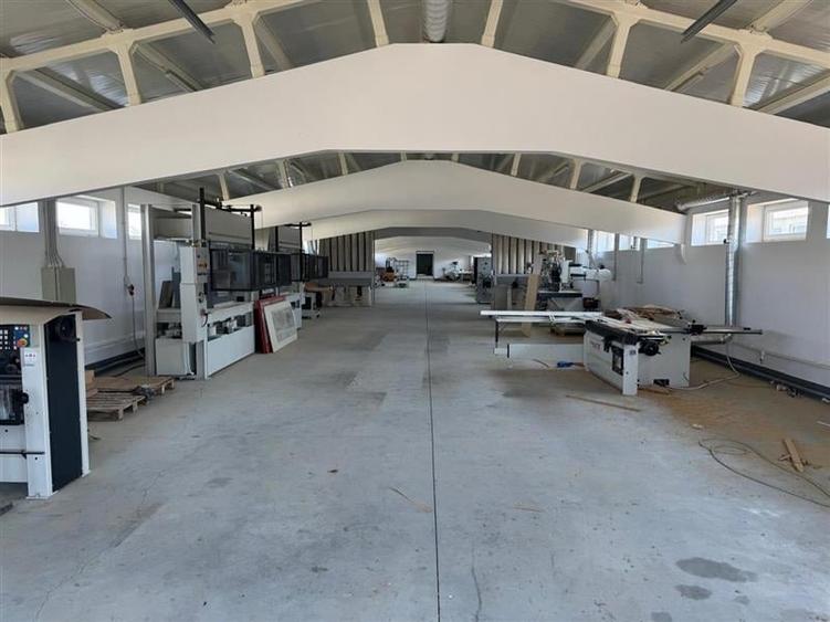 Hale industriale, fabrica de mobila la chei'?de vanzare, zona Horlesti - 1