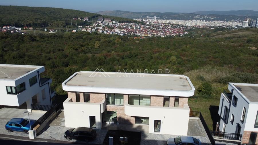 Duplex cu arhitectura aparte | 170 mp | Teren 225 mp | Cartier Europa - 8