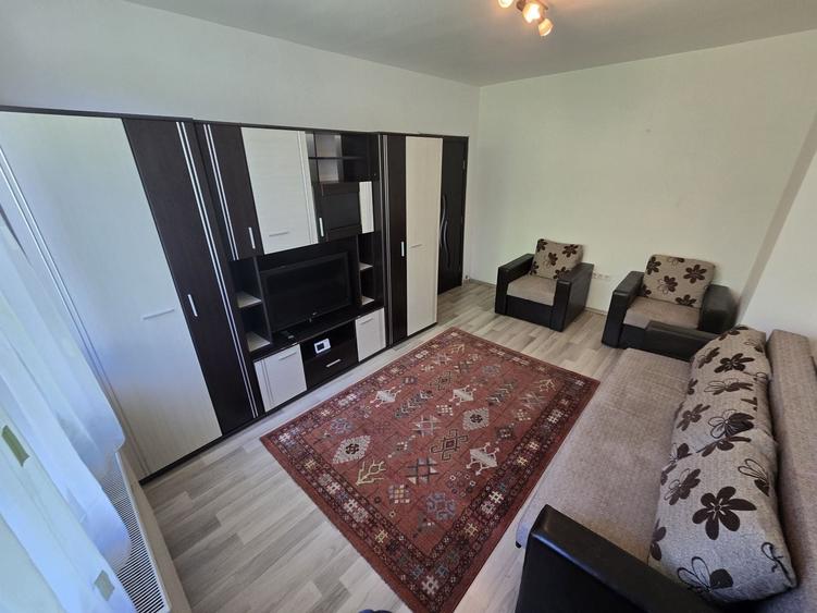 Apartament 2 camere,48 mp, semicentral - 1
