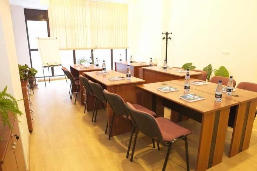 Inchiriere spatii de birouri - pret cu mentenanta si utilitati incluse - 4