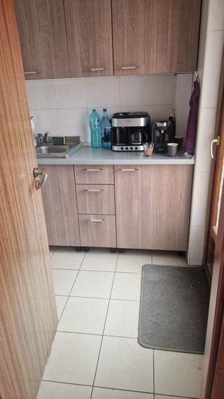 Bulevardul  1 Decembrie 1918 /Titan  50 mp - 6