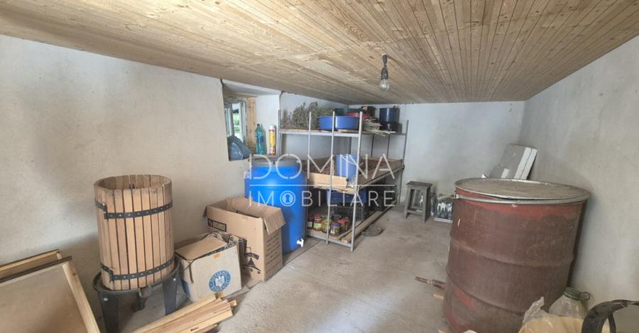 Casa tradi?ionala in Benge?ti-Ciocadia, str. Linia Mar - 1