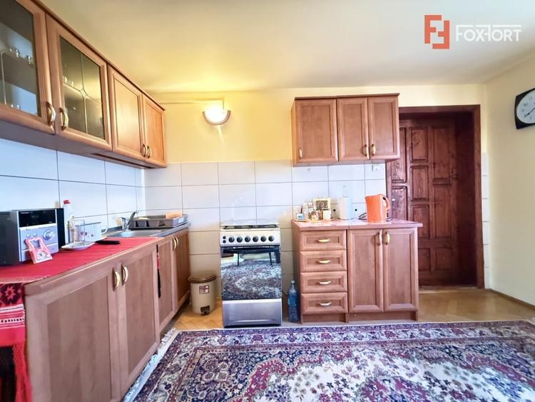 Casa individuala cu 6 camere de vanzare in localitatea Sacalaz, zona Centrala - 23