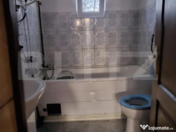 Casuta de vis parter + mansarda, la cheie, 5 camere, 20 km d - 2