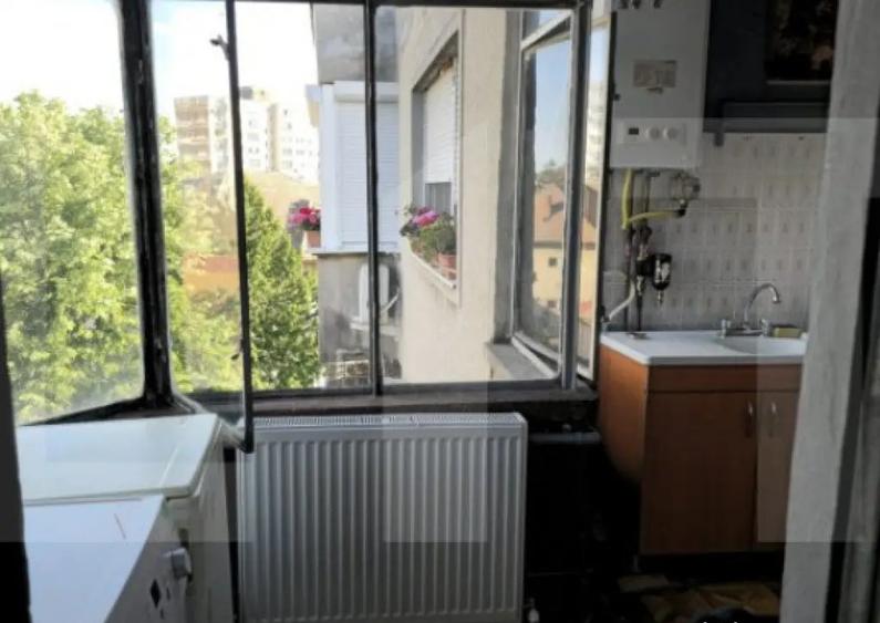 Apartament de vanzare, cu o camera, 40 mp, zona Take Ionesc - 8