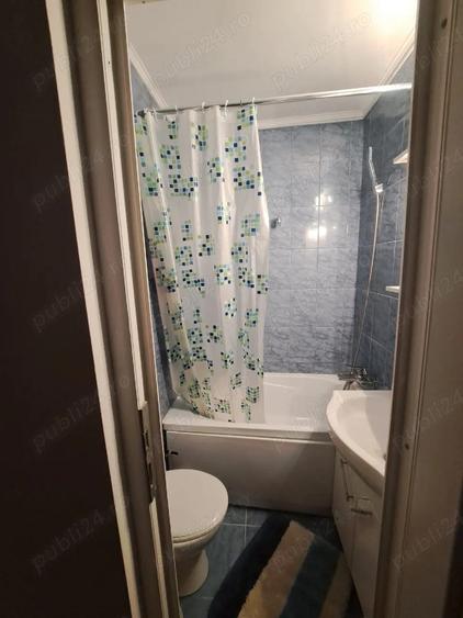 Vand apartament cu doua camere in zona Gradi?te - 2