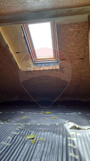 Apartament spatios - zona centrala Otopeni - 12