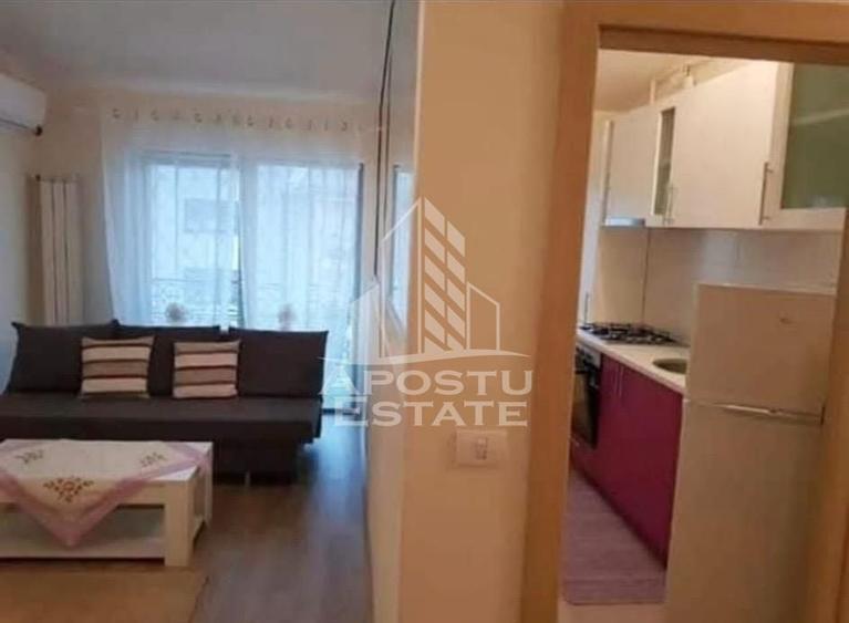 Apartament cu 2 camere, decomandat, centrala proprie, parcare, Giroc - 3