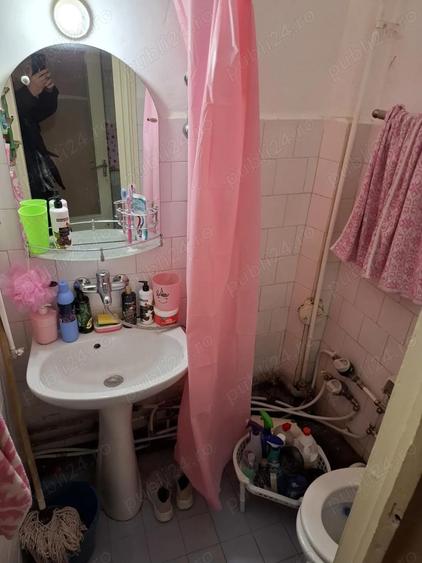 Vand!!! Ap 1 cam zona Garii - 8