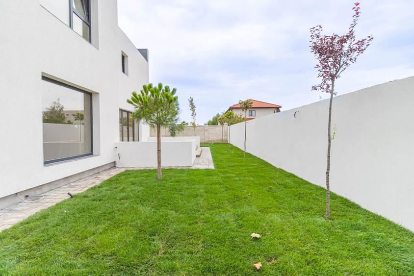 Casa individuala cu 5 camere. Aspect mediteranean. Teren 500 mp. Comision 0 - 8