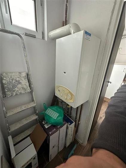 Decomandat cu Centrala Centru Gh Lazar - 3