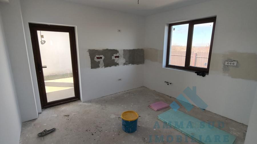 Vila Individuala - 5 Camere - 492 mp teren - Sos. Oltenitei DN 4 / A0 - 10