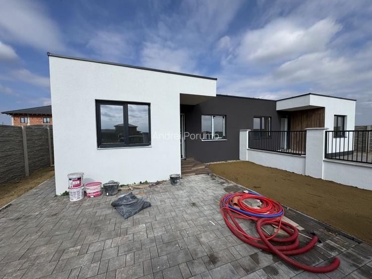 Sacalaz, Duplex pe Parter, Proiect Modern, 3 camere,2 bai