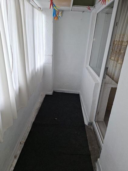 Proprietar inchiriez apartament Craiovita noua zona parculet Orizont - 3