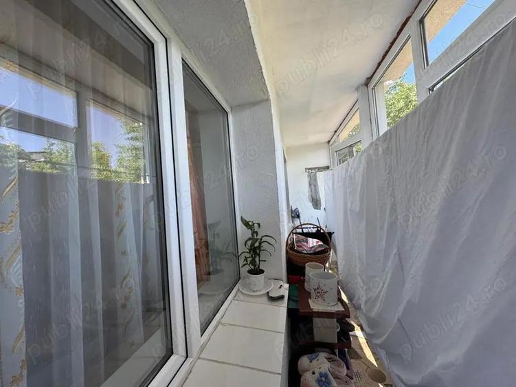 Vand 3 cam etaj 1 Posta - 3