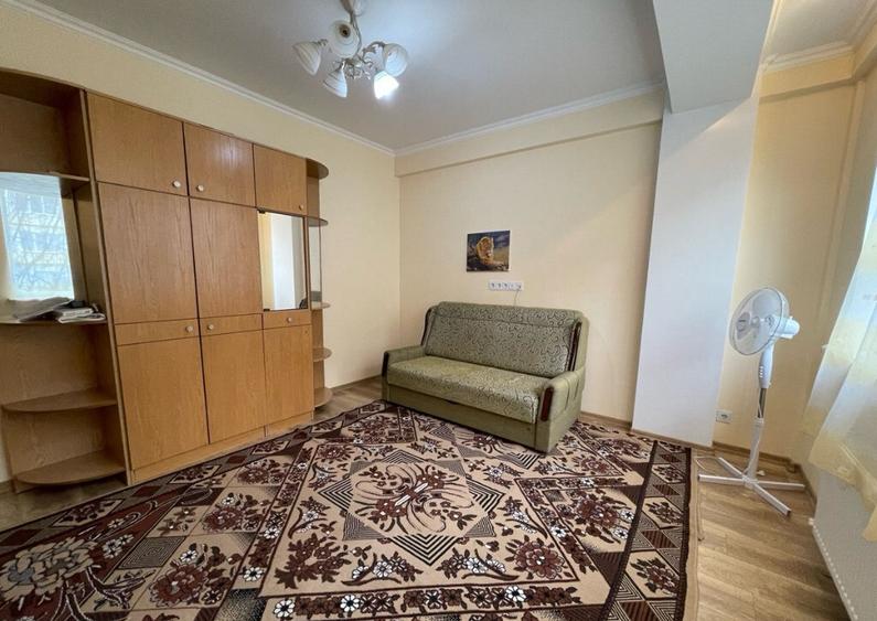 Inchiriez garsoniera in zona Marasti - 2