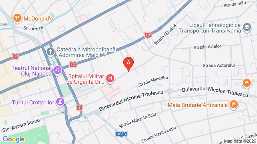 Inchiriez 2 camere centru cu balcon si parcare proprie  - 1