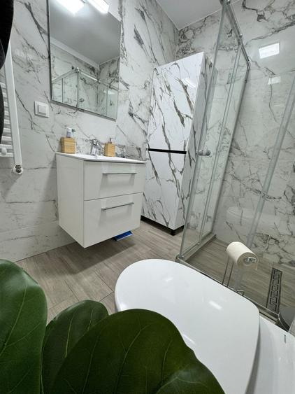 Apartament 1 camera, 41 mp, LOC PARCARE INCLUS, VEDERE LA MARE, cod 161368 - 11