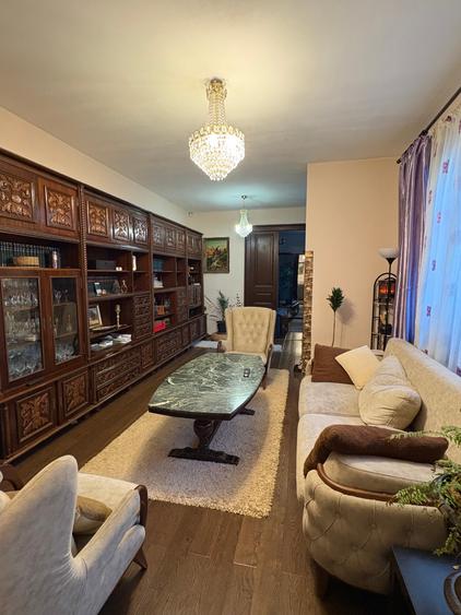 Mosilor, Eminescu, casa S+P+M, teren 234mp, 210mp utili, 530.000Euro - 1
