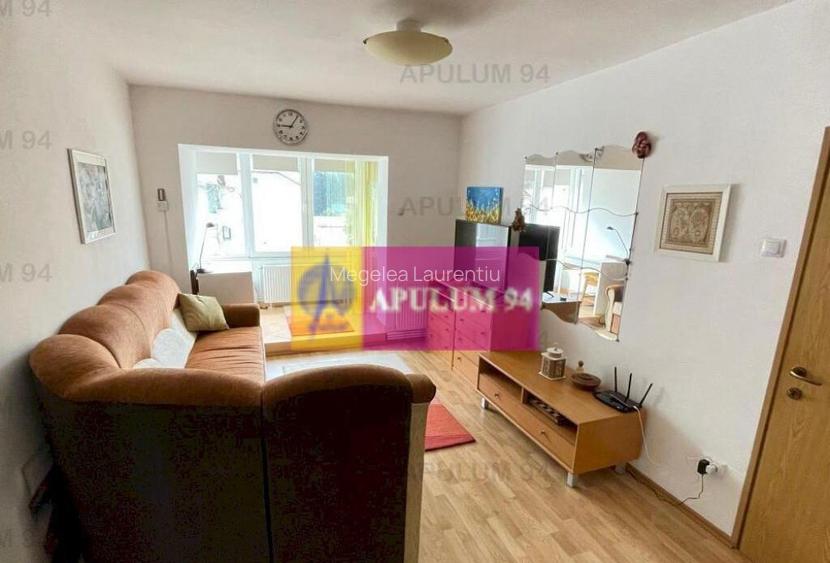 Apartament cu 3 camere de vanzare in Azuga Apartament cu 3 camere de vanzare in Azuga