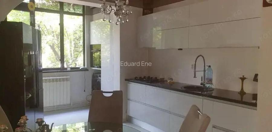 Apartament 3 camere de vanzare Tiglina 2, stradal, renovat complet Apartament 3 camere de vanzare Tiglina 2, stradal, renovat complet