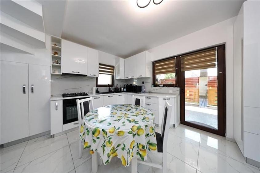 Vanzare Casa la cheie, constructie noua, intabulata,teren 680 mp - 39