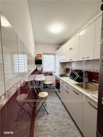 Apartament 2 camere etaj 2 din 3, balcon - str Ascanio Damian - 6