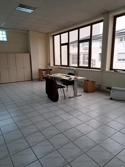 Simion Barnutiu- Comercial/Productie- 754 mp- 500 mp utili - 3