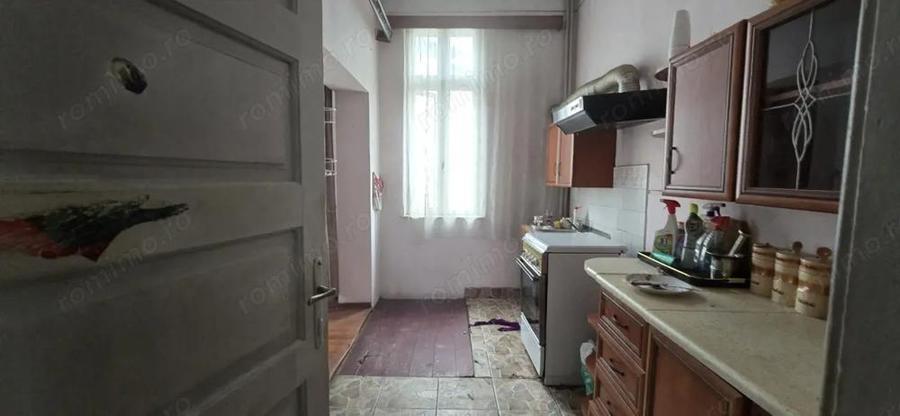 Casa/Vila 6 Camere | Zona Primariei | Targovi?te | P+1 | 218 mp | 320.000 - 6