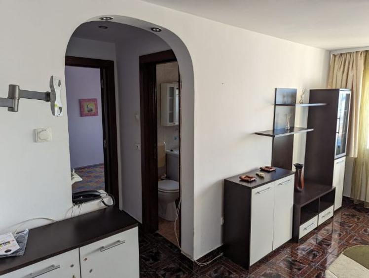 Proprietar vand apt 3 camere decomandat supraf 65 m2 - 8