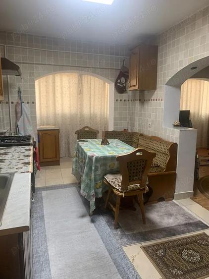 Vand apartament 3 camere, str Turda, Pitesti, cu garaj - 12