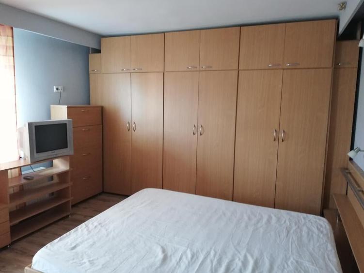 Vand apartament 4 camere 22 Decembrie - 4