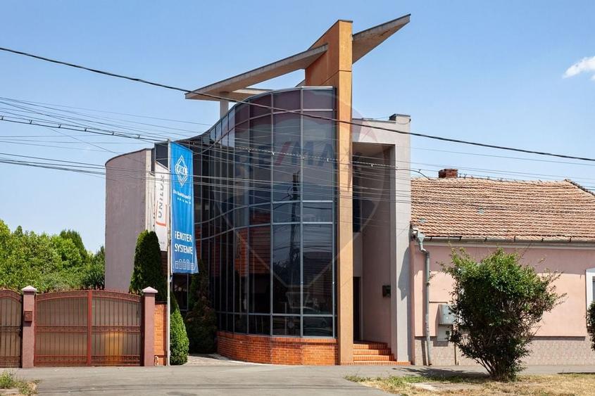 Cladire de birouri Micalaca pe principala, vad si vizibilitate sporita - 1