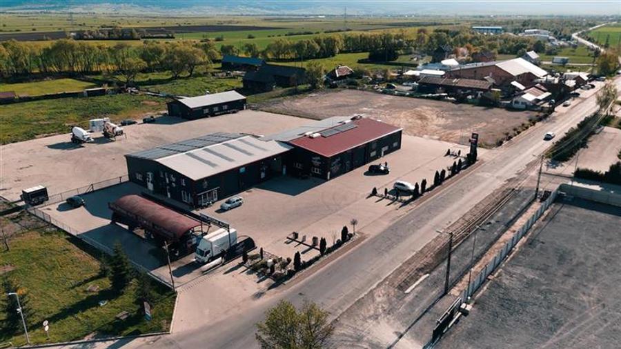 Imobil industrial - service auto complet echipat (Gheorgheni, str. Kossuth Lajos - 1