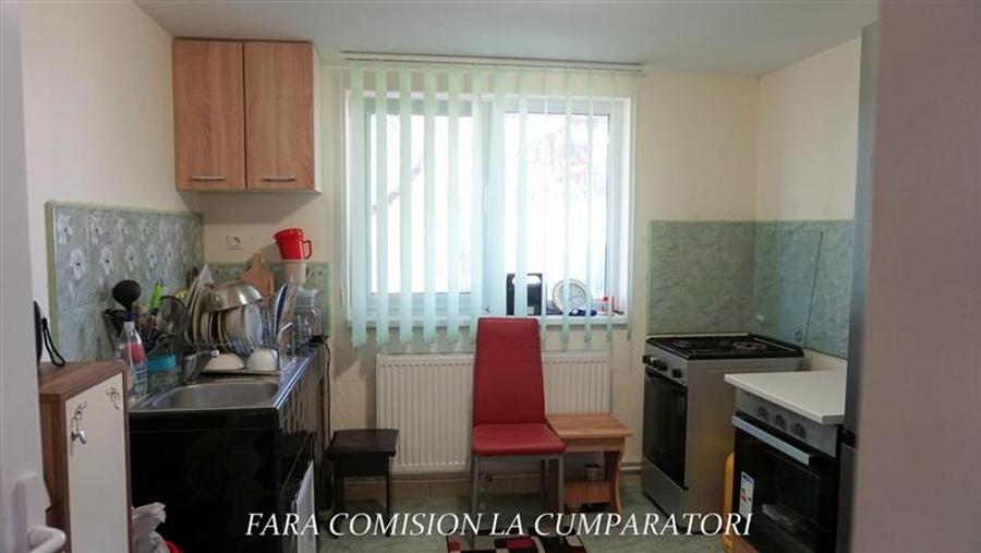 BUDESTI - CASA LANGA ORAS, TEREN 935 MP - 9