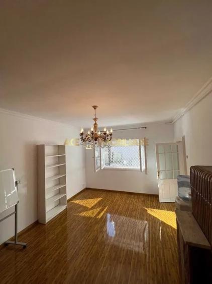 Piata Muncii | Spatiu Birouri | Parcari | Curte Proprie | Garaj - 11