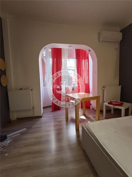 Metrou Universitate | Ideal Booking | Garsoniera | Semidec | 31mp | B11257 Metrou Universitate | Ideal Booking | Garsoniera | Semidec | 31mp | B11257