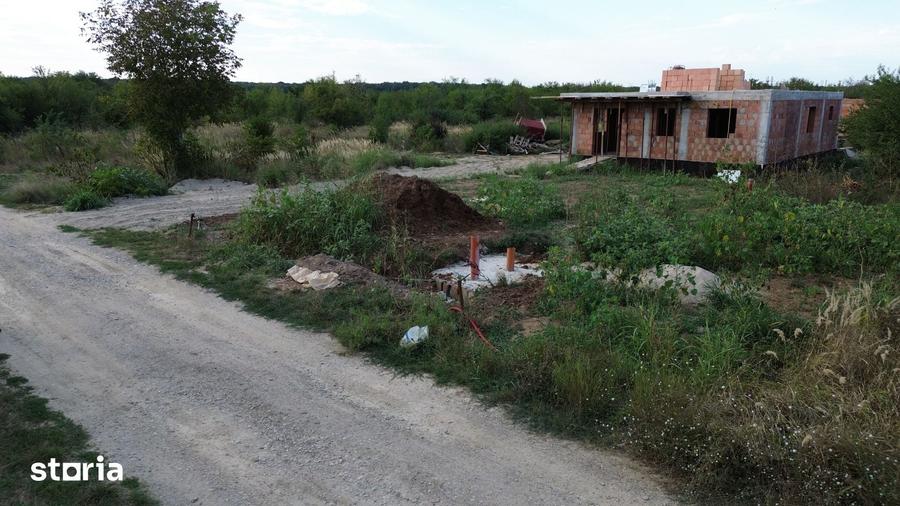 Casă cu 4 camere cu Teren 500 Mp în Snagov