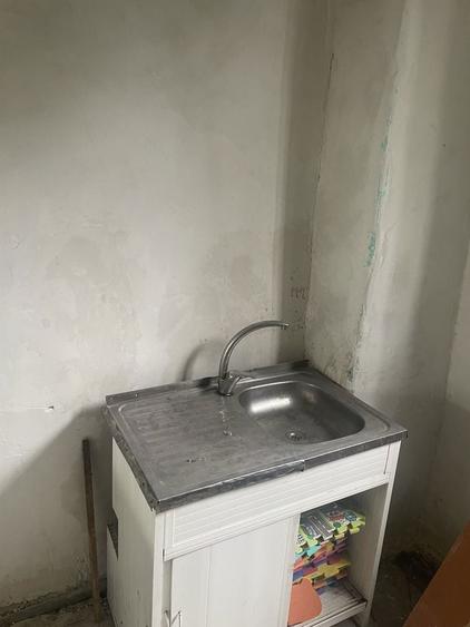 Inchiriez Casa la curte doua camere baie bucatarie hol - 3