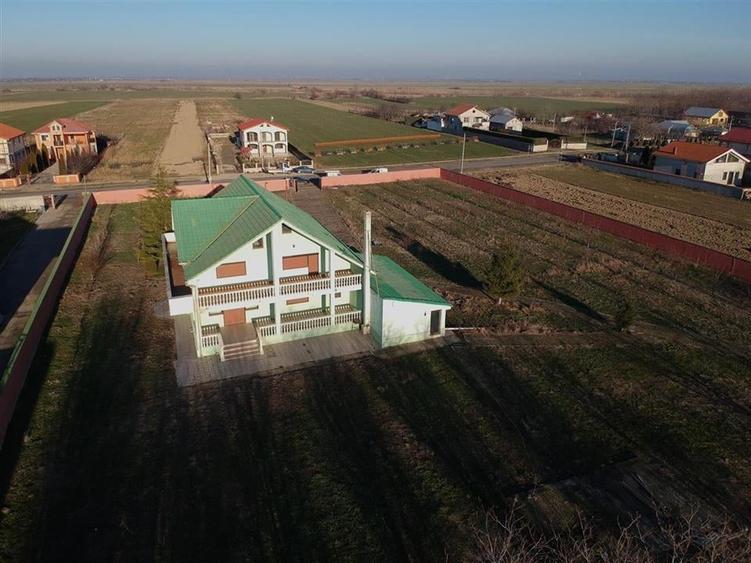 CASA DE VANZARE BOTARLAU ( com.Vulturu) - 5