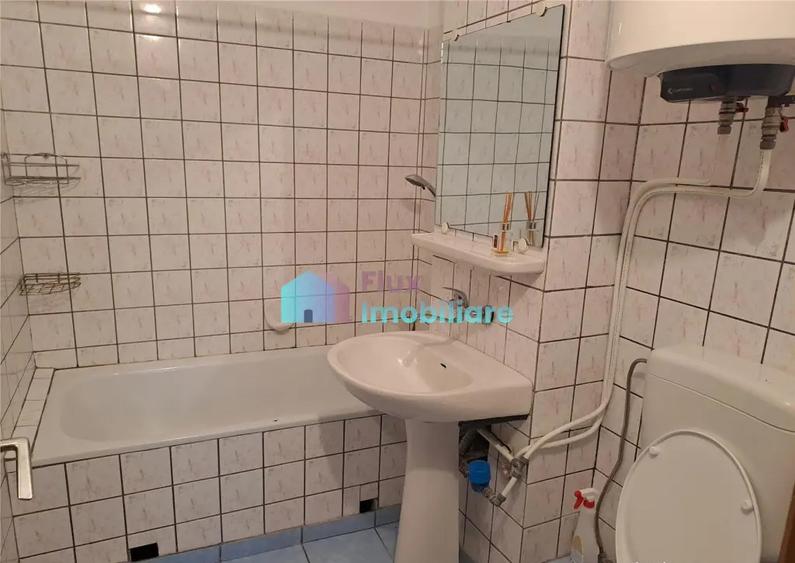 Apartament cu 3 camere etaj 2 Obcini zona Dany Gry - 7
