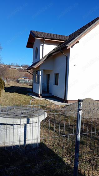 Se vinde casa noua construc?ie robusta ?i eleganta - 3