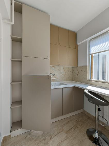 Apartament cu 2 camere decomandat în Militari