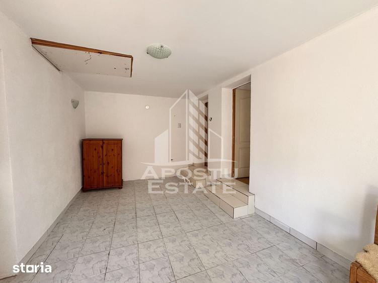Casă cu 4 camere cu Teren 647 Mp în Toplița
