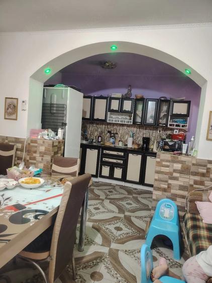 Casă cu Teren 80 Mp în Vânători