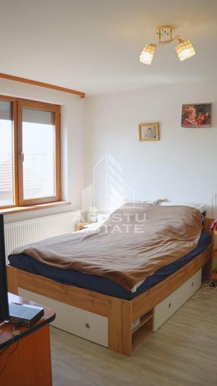Duplex cu 4 camere cu Canalizare în Moșnița Veche