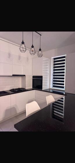 Apartament cu 2 camere semidecomandat, mobilat în Sisești